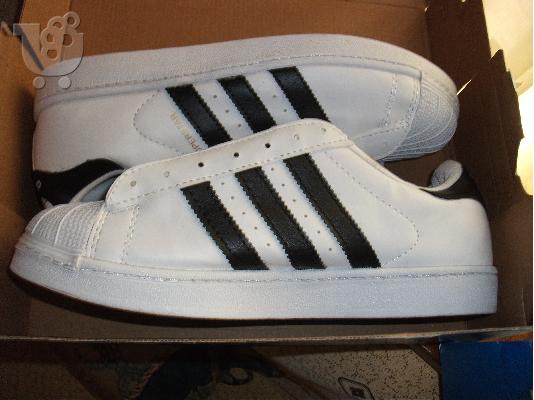 PoulaTo: adidas superstar